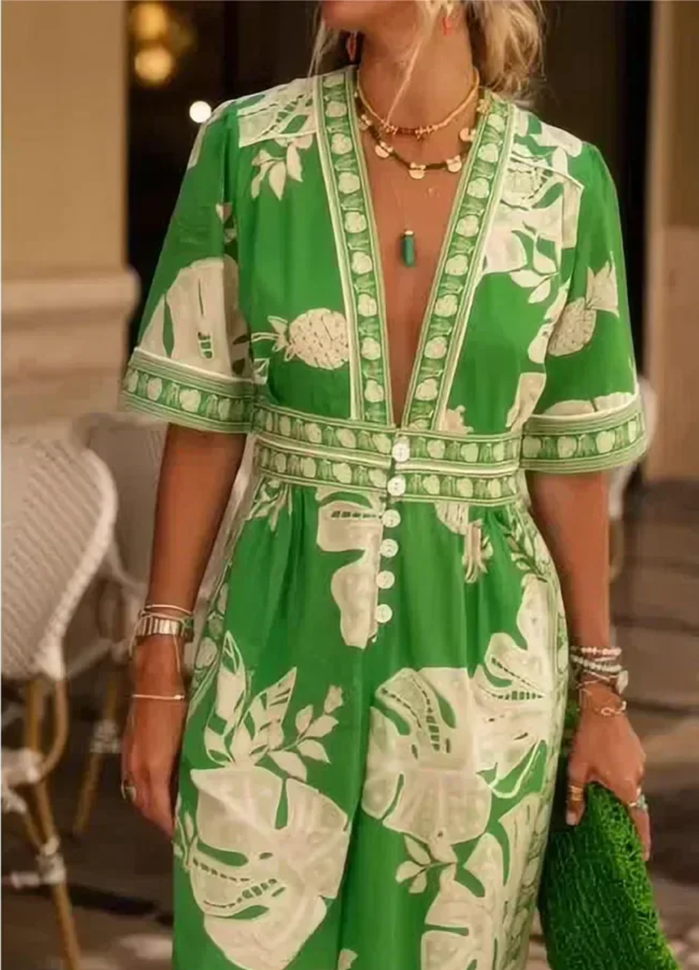 Éveline | Vestido evasé con motivos de mariposa