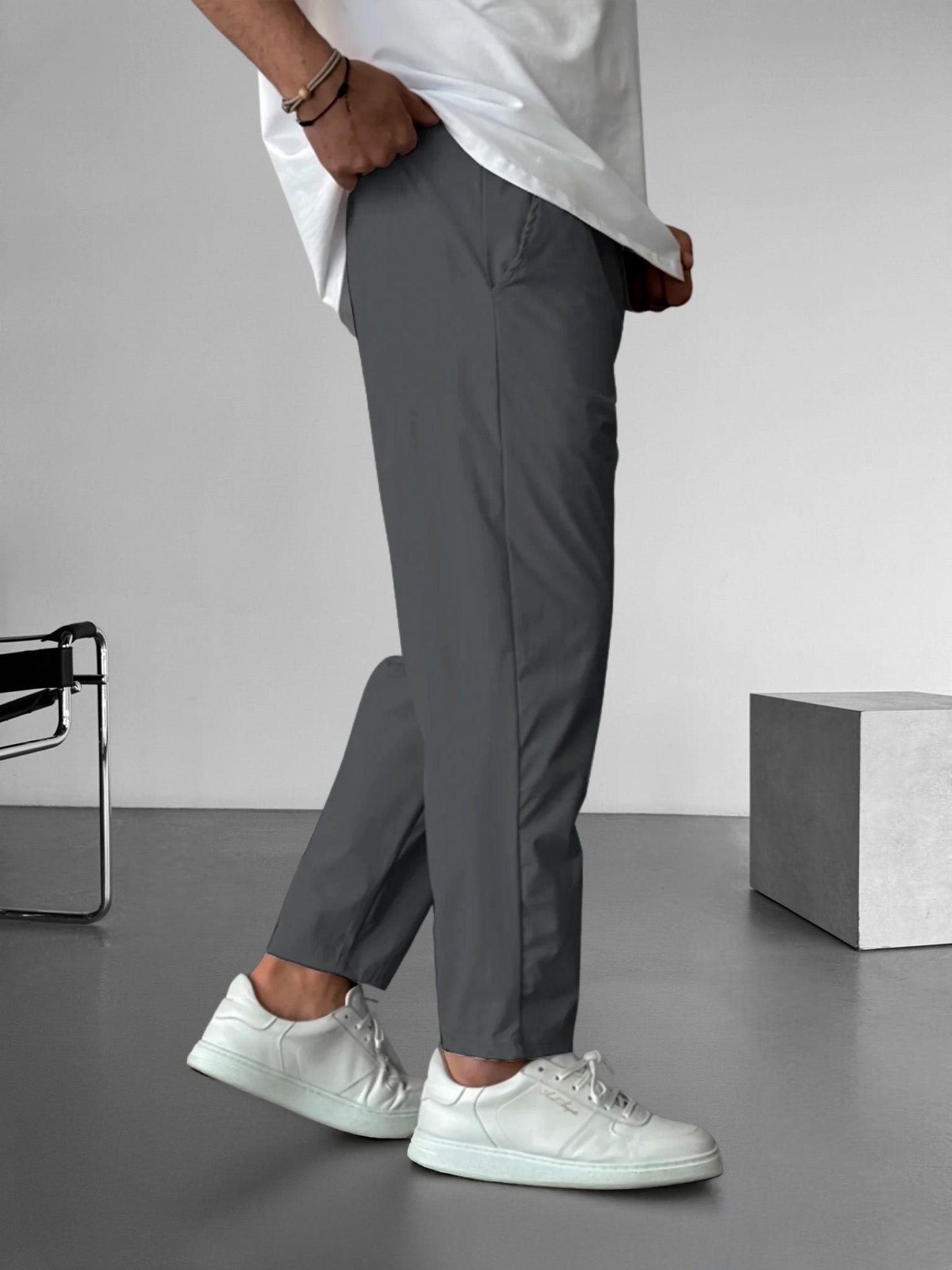 Essential | Pantalón con Cordón Ajustable