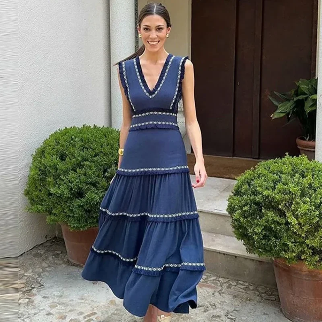 Vestido Largo Letizia | Elegancia en Azul Marino y Detalles Bordados