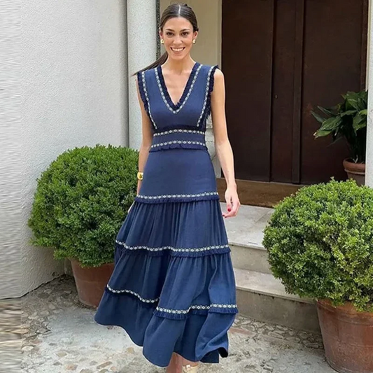 Vestido Largo Letizia | Elegancia en Azul Marino y Detalles Bordados
