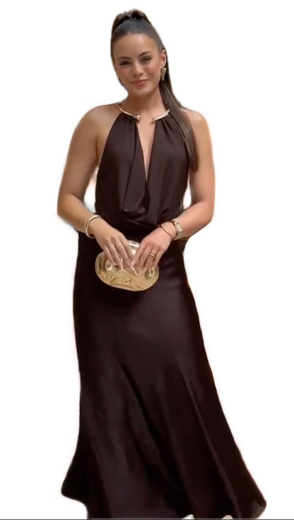 Selene | Vestido Satén con Escote Drapeado y Espalda Descubierta