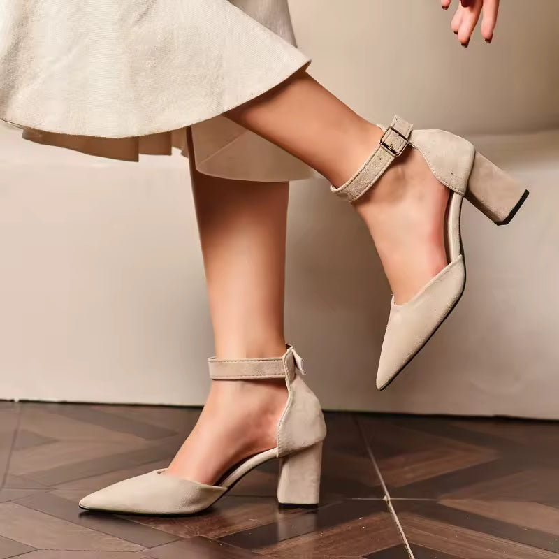 Zapatos de Tacón Ancho Viena | Elegancia y Confort en Cada Paso