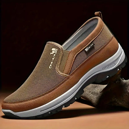 Zapatillas Outdoor Tiago® | Comodidad y Tracción para Cualquier Terreno