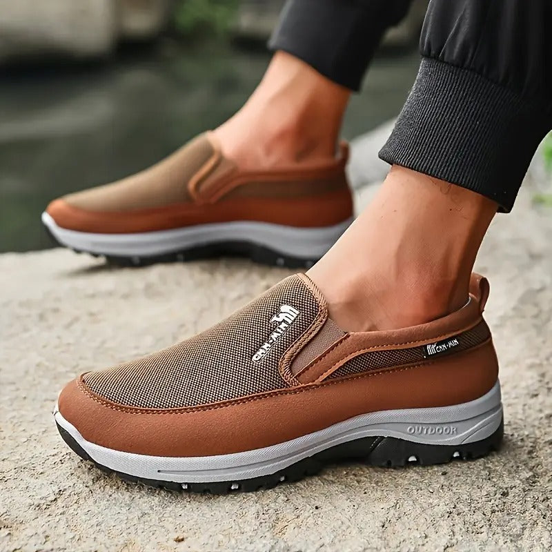 Zapatillas Outdoor Tiago® | Comodidad y Tracción para Cualquier Terreno