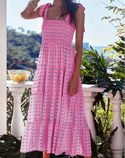 Lyra | Vestido fruncido con dobladillo de volantes rosa