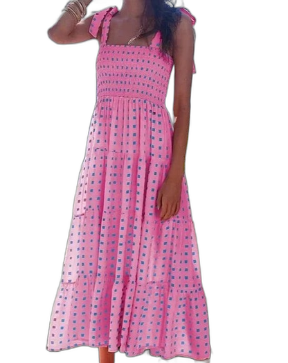 Lyra | Vestido fruncido con dobladillo de volantes rosa