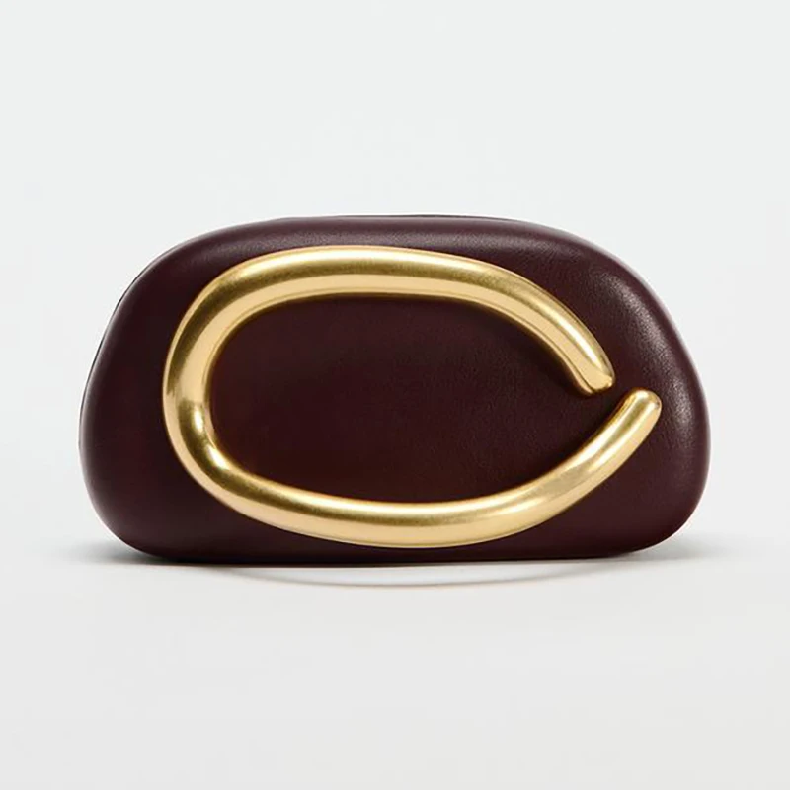 Bolso Dayja | Clutch Nacarado con Detalle Escultórico